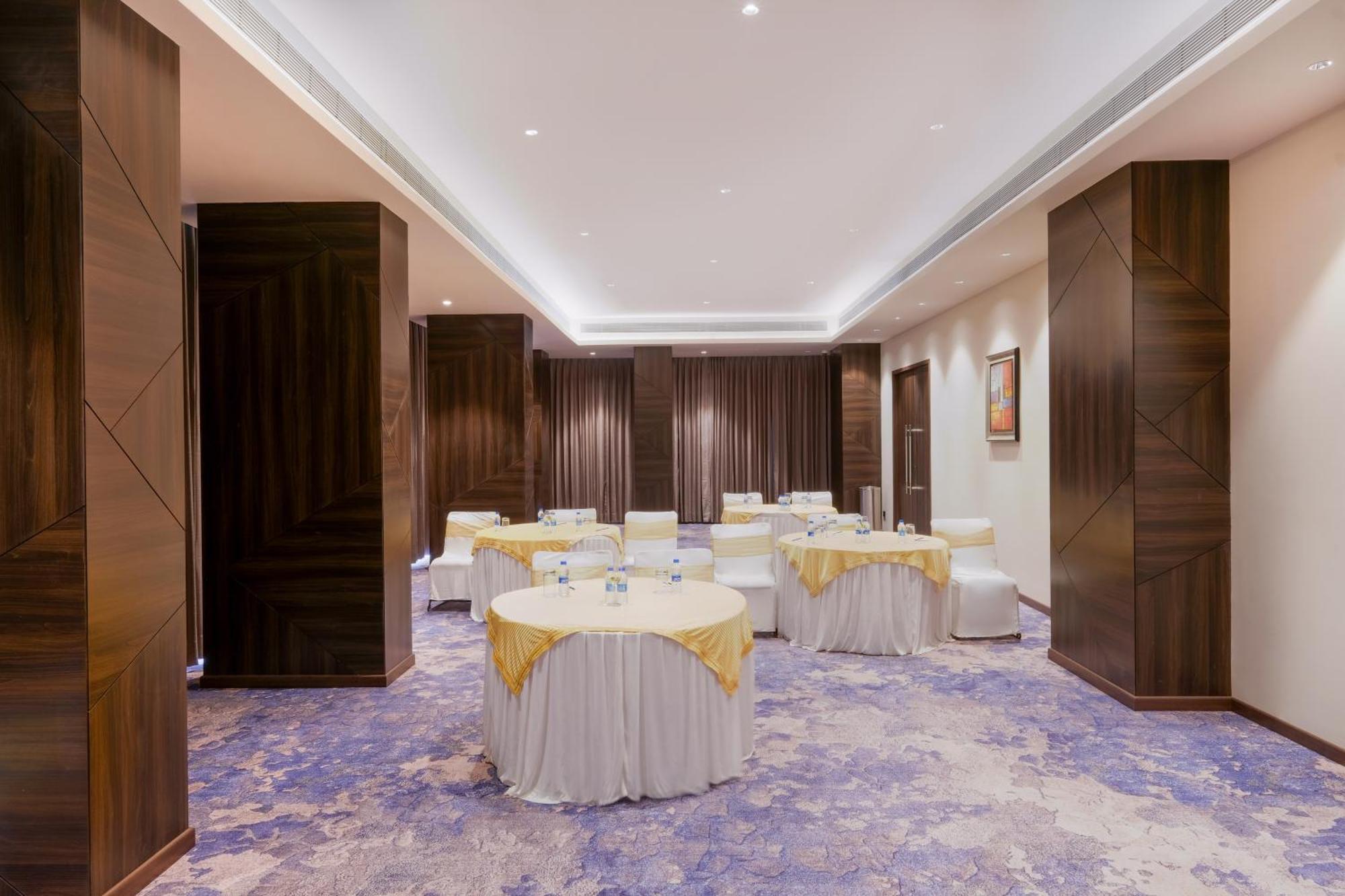 7 Apple Hotel Jal Mahal, Divisione di Jaipur Esterno foto